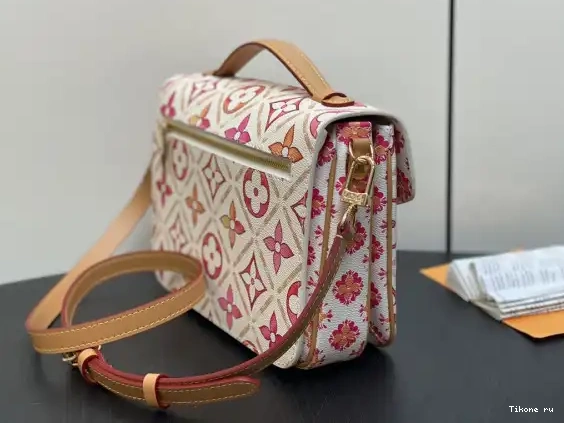 Affordable VUITTON POCHETTE LOUIS METIS-25*19*7cm 0510